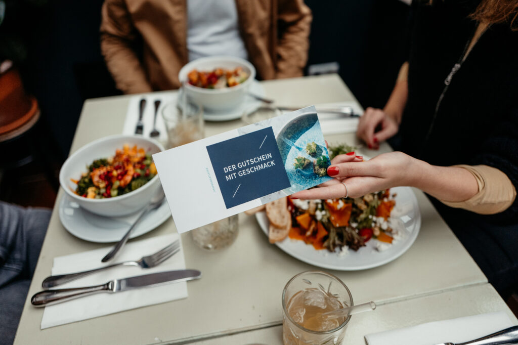 Mit Mitarbeitergeschenken steuerfrei Freude bereiten