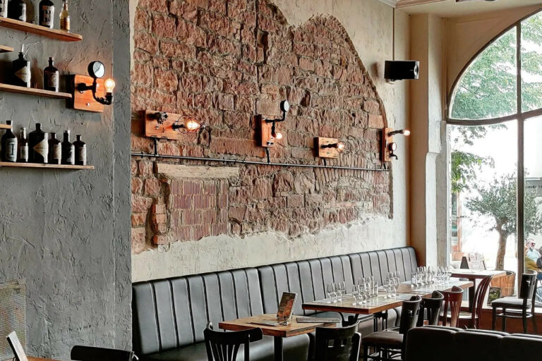 Restaurant Gutschein für Cocktailcafé Regie