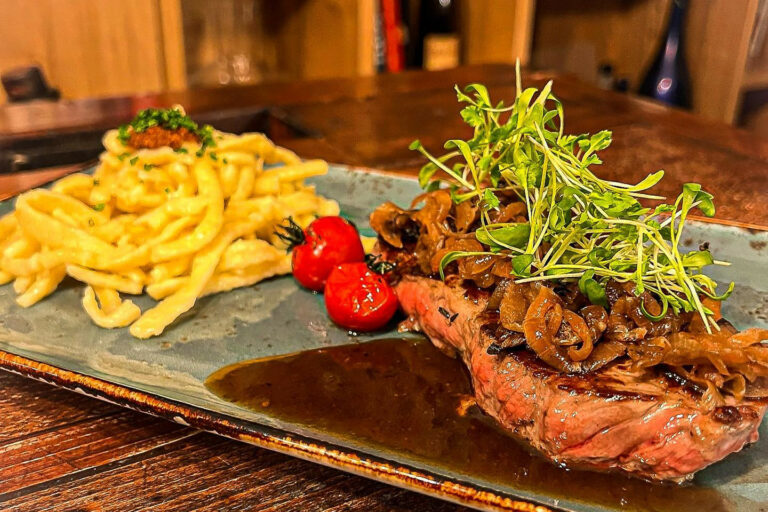 Restaurant Gutschein Stadthotel Waldhorn Holz&Feuer Kirchheim unter Teck