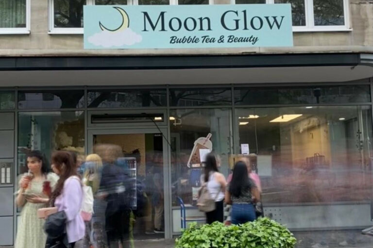Restaurant Gutschein MoonGlow Bubble Tea Düsseldorf