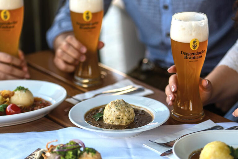 Restaurant Gutschein Zur Knödelwerferin Deggendorf