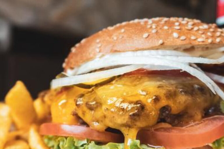 Restaurant Gutschein für Burgercult + Currycult