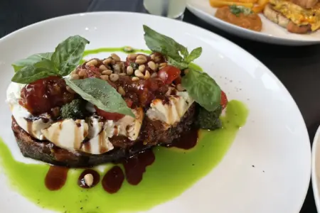 Galactic by Stefan Fäth Restaurant-Gutschein