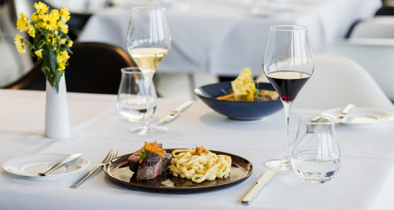Restaurant Plenum Restaurant Plenum Gutschein bequem online bestellen