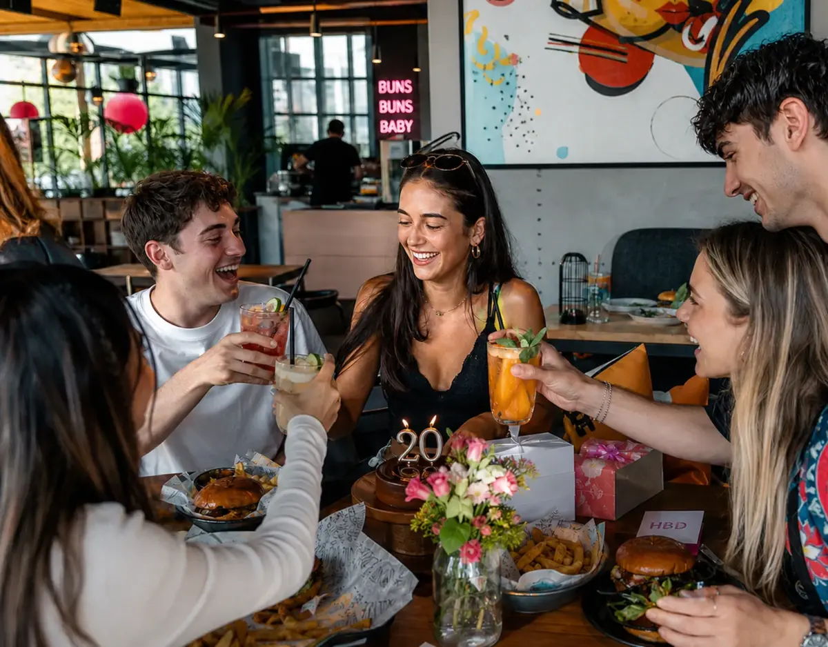 Restaurant Geschenk Gutschein Geschenk zum 20. Geburtstag